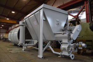 Tramoggia con scarico motorizzato